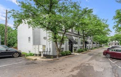 125 Forest Avenue, Lexington, KY 40508