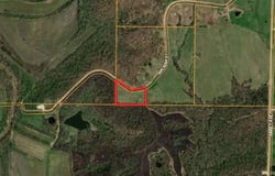 10658 Arcadia Rd, Bucklin, MO 64631