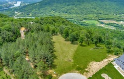 225 Bobcat Trail, Jasper, TN 37347