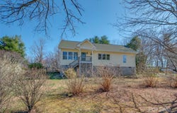 367 Cresent Street, Saluda, NC 28773