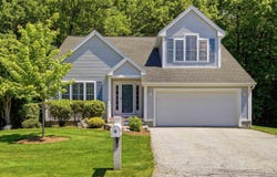 6 Meadowood Drive, Exeter, NH 03833