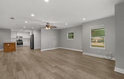 708 N Daniels, Carthage, TX 75633