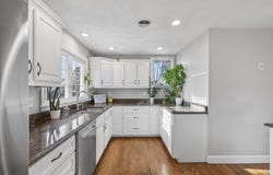 21 Huntington Ave, Methuen, MA 01844