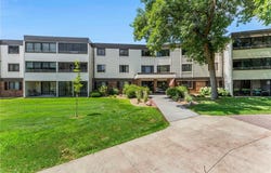 10600 43rd Avenue N, Plymouth, MN 55442