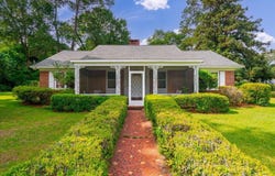 921 Forest Drive, Quincy, FL 32351
