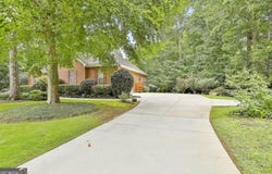 165 Hideaway, Fayetteville, GA 30215