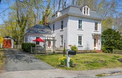 14 School Street, Sandwich, MA 02563