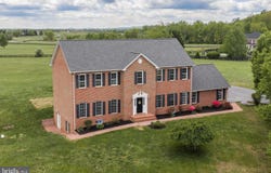 42827 SPINKS FERRY RD, LEESBURG, VA 20176