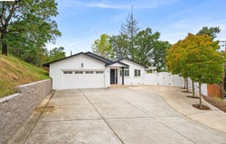 11 Rudgear Dr, Walnut Creek, CA 94596