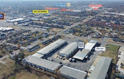 555D  N 13th  ST, Rogers, AR 72756