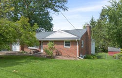 905 Beechwood Ln, VESTAL, NY 13850