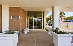 715 S Upper Broadway Street, Corpus Christi, TX 78401
