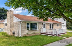 1020 S 18TH STREET, ESCANABA, MI 49829