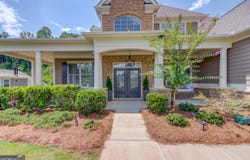 3463 Dockside Shores, Gainesville, GA 30506