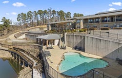 620 Grand Point Drive, Hot Springs, AR 71901