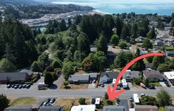 420 FIR ST, Brookings, OR 97415