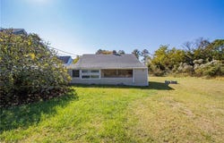 21 Constant Road, Hampton, VA 23664