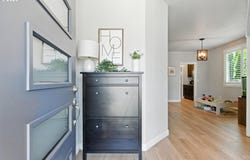 1103 NE 17TH AVE, Canby, OR 97013