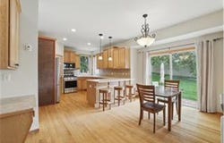 562 Hillside Drive, Prescott, WI 54021