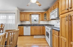 44 Pleasant Avenue, Iselin, NJ 08830