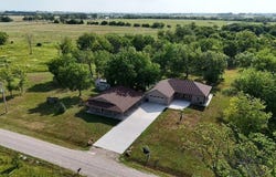 979 Fauna Rd, Burlington, KS 66839