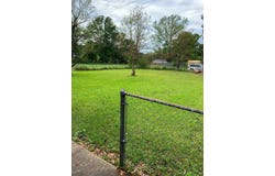 345 S Lake St, Waskom, TX 75692