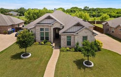 10309 Creekside Lane, Waco, TX 76712