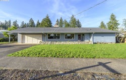149 NW 25TH ST, McMinnville, OR 97128