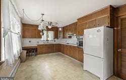 718 FAIRMONT AVENUE, MOHNTON, PA 19540