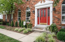415 Lynwood Forest Drive, Manchester, MO 63021