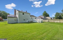 15 NASSAU AVENUE, WEST DEPTFORD, NJ 08096