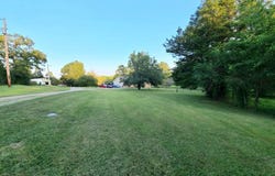 5 Allen Ln, Brush Creek, TN 38547