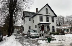 16 Washington Street, Brattleboro, VT 05301