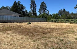451 Apple, Paradise, CA 95969