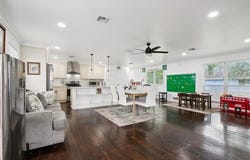 9012 HICKORY Street, New Orleans, LA 70118