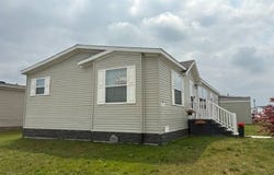 57613 Fuller Ct, Lenox, MI 48048