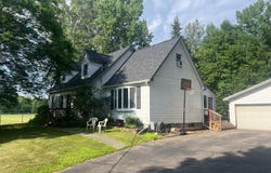 653 Mason Street, Morrisonville, NY 12962