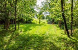 Edie Hill Road SE, Uhrichsville, OH 44683