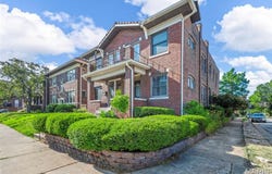 3226 Geyer Avenue, St Louis, MO 63104