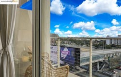 5855 Horton St, Emeryville, CA 94608