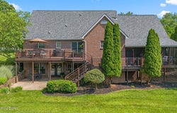 1119 Skyview Dr, Carrollton, KY 41008
