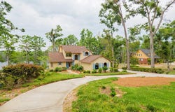 5081 CYPRESS LAKE DR, Lake Park, GA 31636
