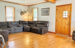 406 S 6th Street, Burlington, KS 66839