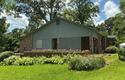 87 HWY 528, BAY SPRINGS, MS 39422