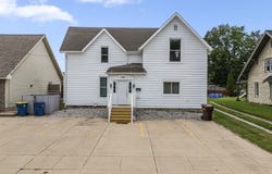 109 E Broad Street, Angola, IN 46703