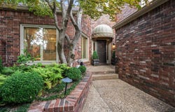 801 Pleasant Valley Dr. #5, Little Rock, AR 72227