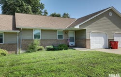 1131-1141 Kochs Lane, Quincy, IL 62305