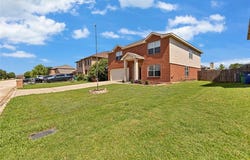 520 Del Mar Drive, Ponder, TX 76259