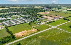 5.56+/- AC Tract 2 Hwy 62 & S Mock  ST, Prairie Grove, AR 72753