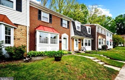1736 FOXDALE Court, CROFTON, MD 21114